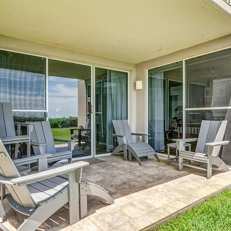 Tranquillity On The Beach Villa Seacrest Екстериор снимка