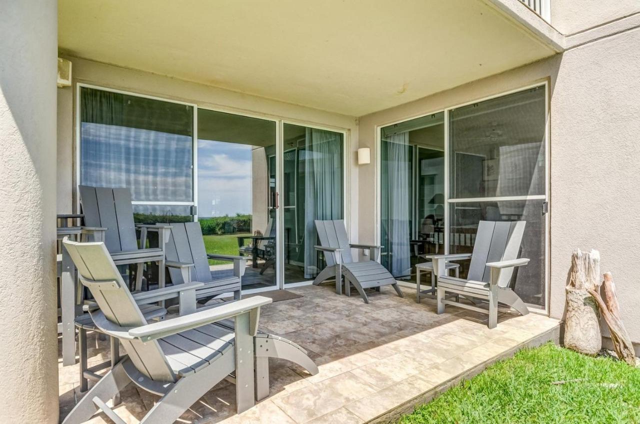 Tranquillity On The Beach Villa Seacrest Екстериор снимка